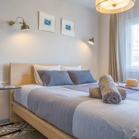 Апартаменты Modern, Bright And Welcoming Oceanfront Пуэрто-де-Сантьяго